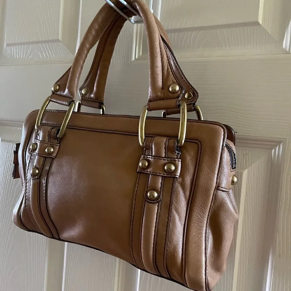 Banana Republic leather medium satchel with gold tone hardwares